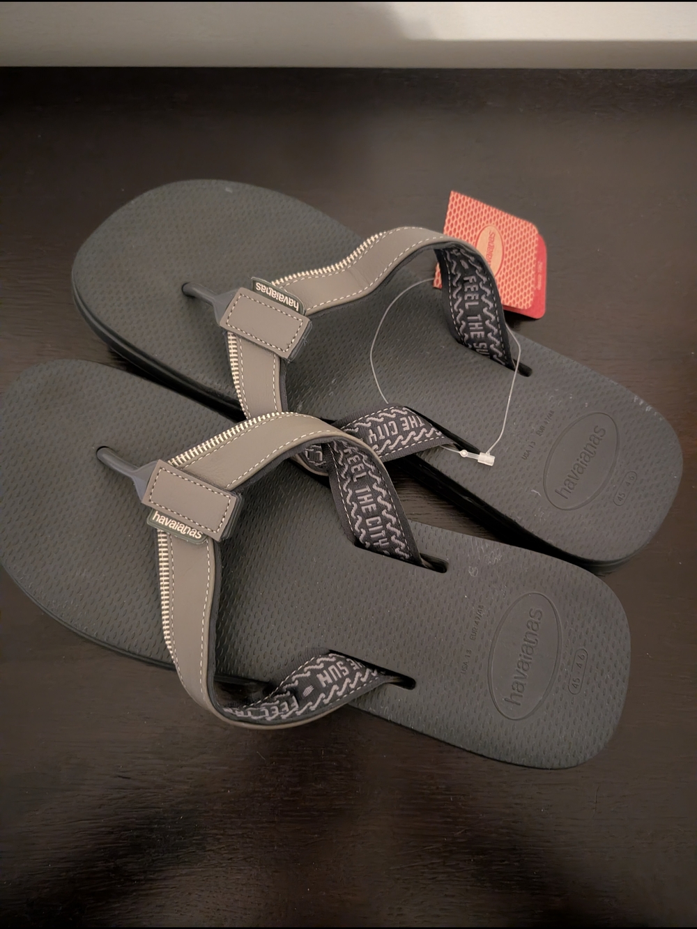 Havaianas Gray Flip Flop Sandals